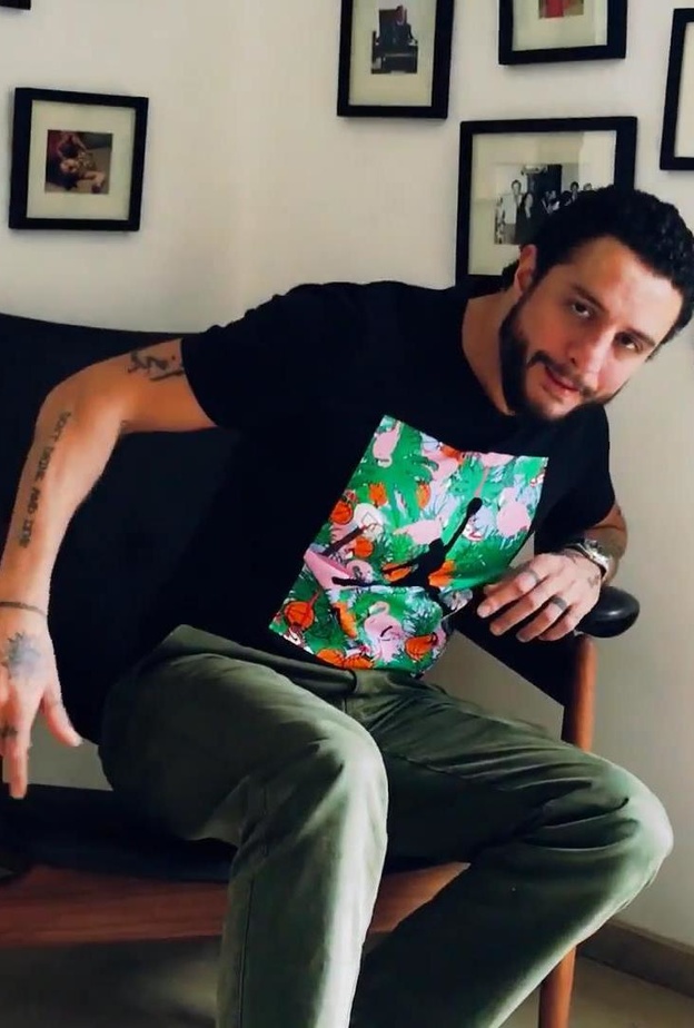 أحمد الفيشاوي يثير الجدل