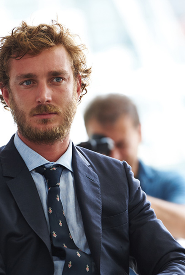 بيير كاسيراجي يدعو لتوخي الحذر