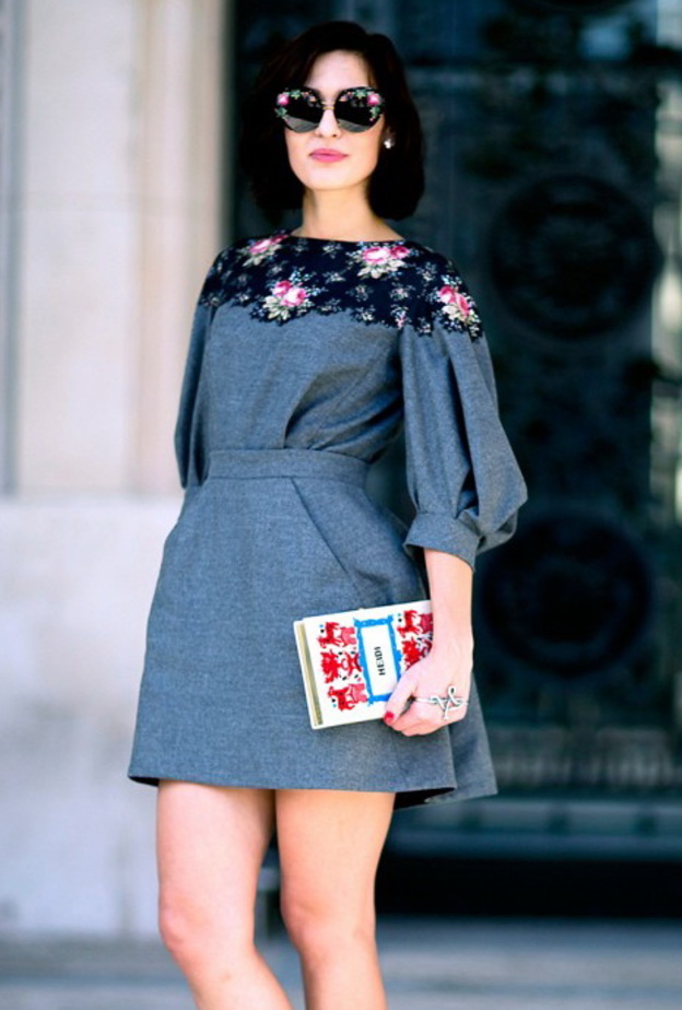 تألقي بالفساتين الأنثوية والواسعة في منطقة الأرداف