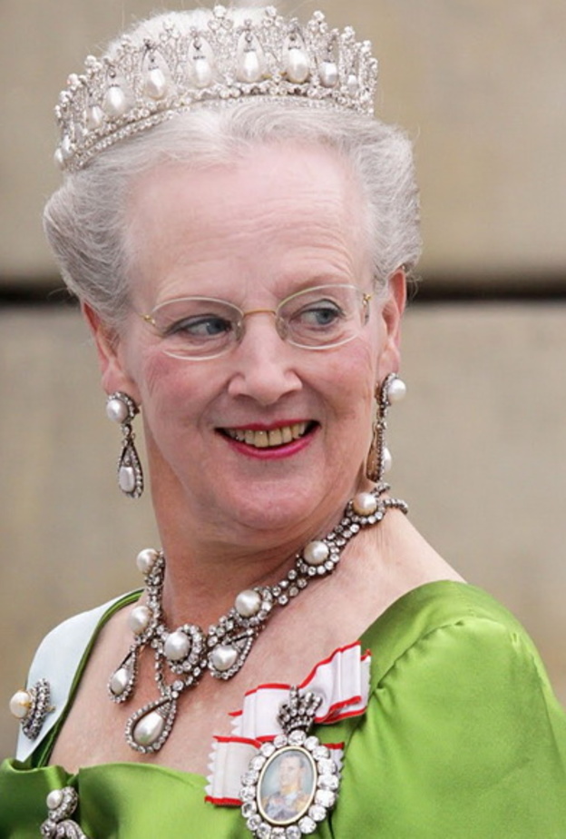 دائما وابدا ترتيده لويس ملكة الدنمارك السابقة