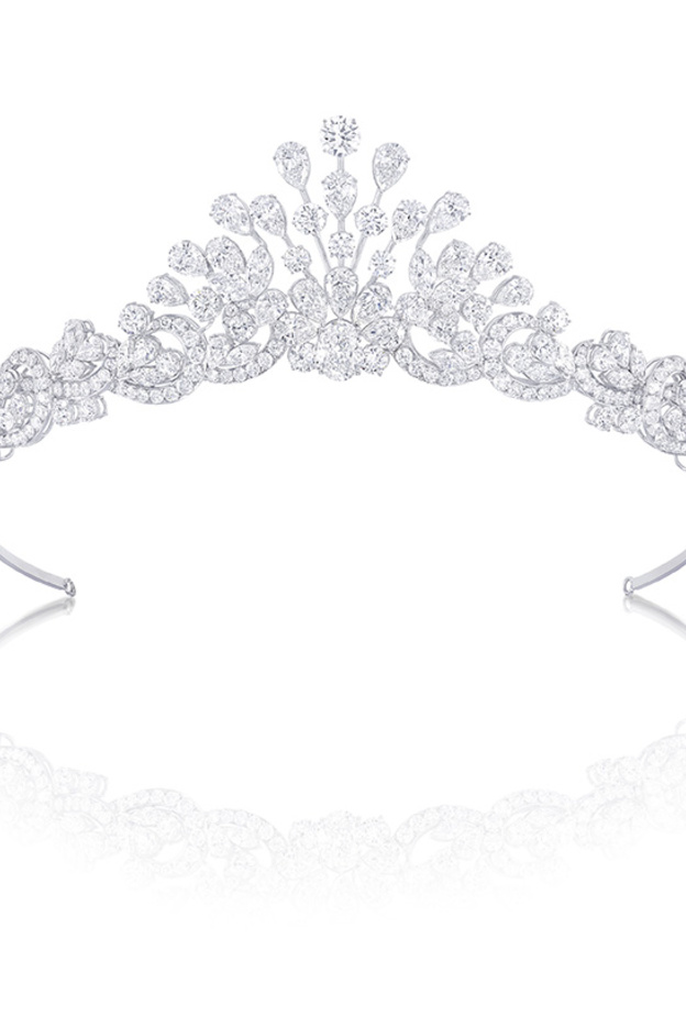 تاج ماس وذهب أبيض من ديفيد موريس