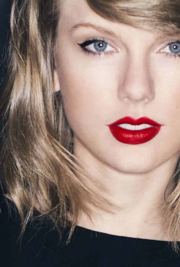 ديكور كلاسيكي لغرفة الطعام