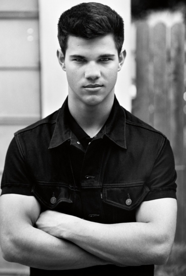 موهبة تايلور لوتنر التمثيلية ليست جيدة للغاية