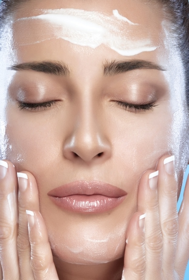 ترطيب البشرة خطوة ضرورية في فصل الخريف