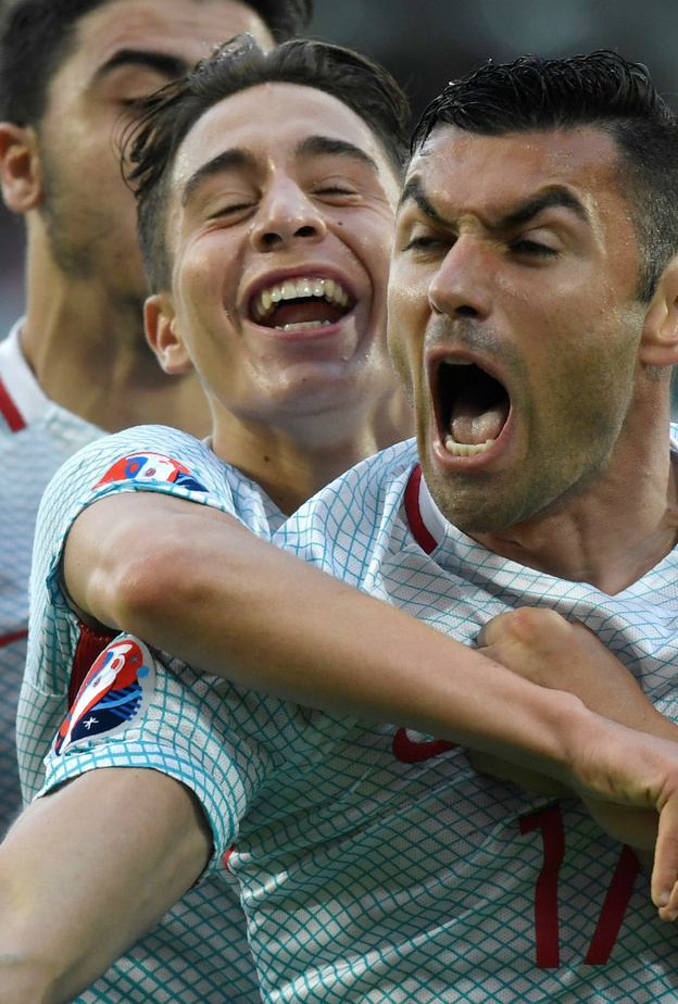 الاتراك يراقبون مباريات اليوم