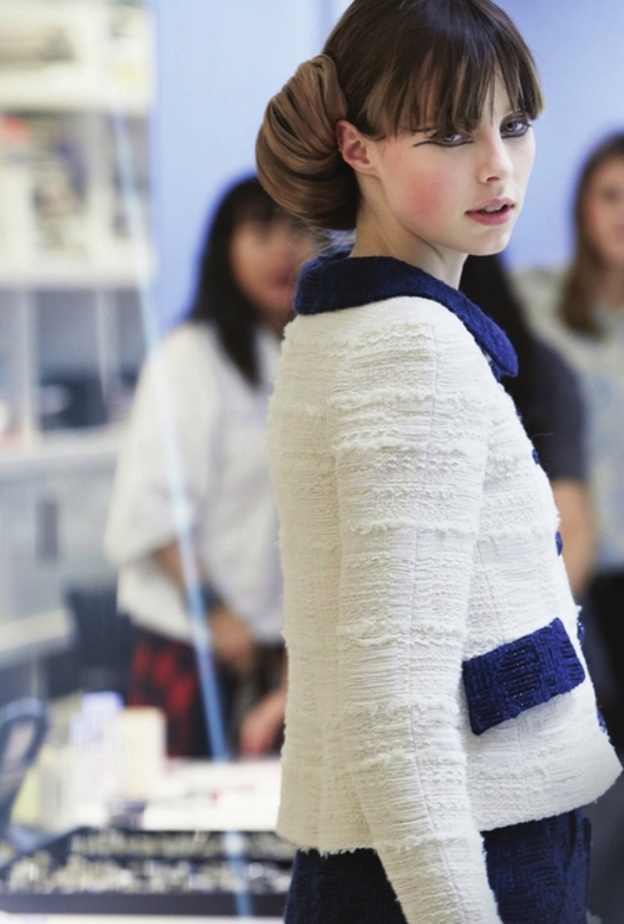 Image iconمن كواليس عرض Chanel للأزياء الفاخرة لربيع 2016