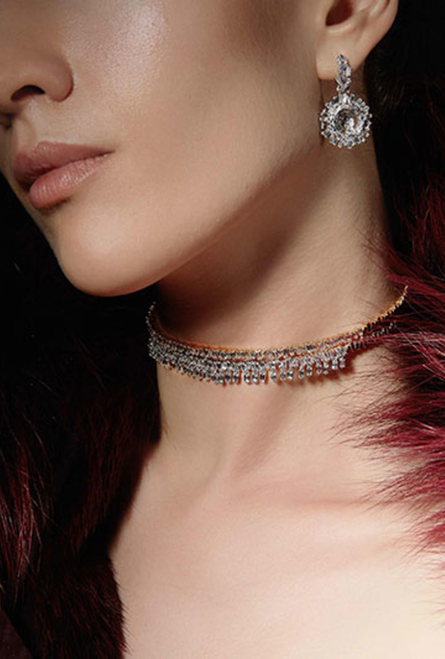 تصاميم من الذهب بثلاثة ألوان