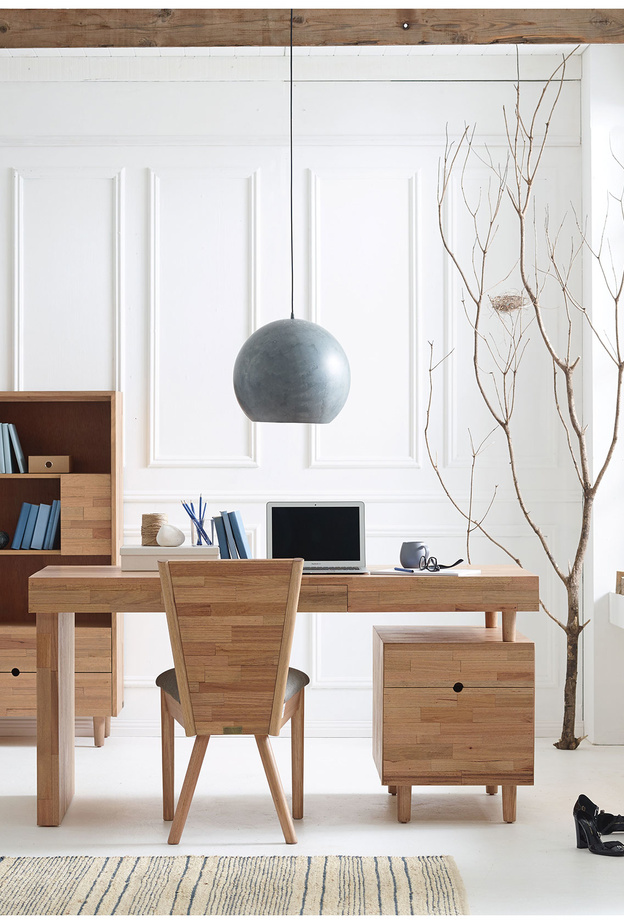 تصميم رائع من الخشب لأثاث غرفة المكتب 