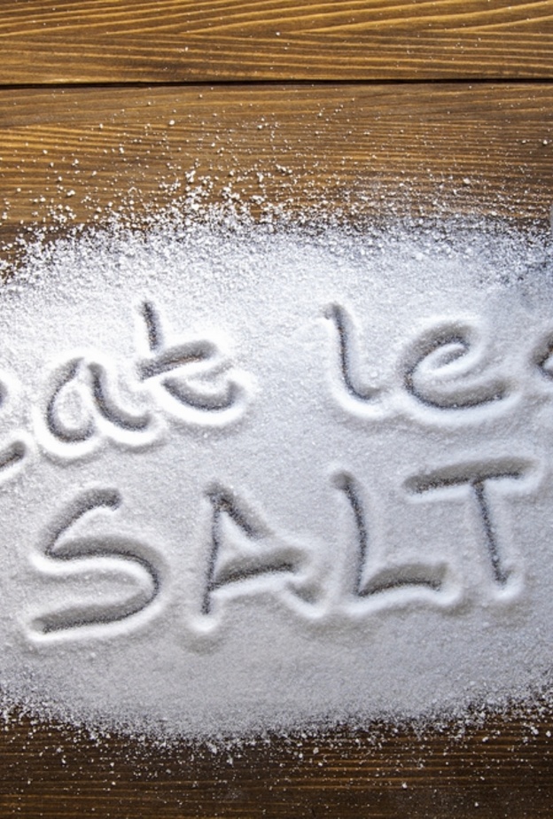 تقليل الملح يسبب الازمة القلبية 