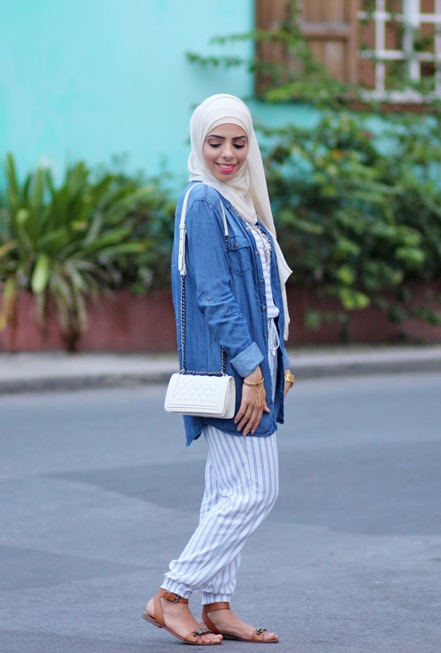 تنسيق اجمل لفات الحجاب مع التصاميم المختارة للسفر