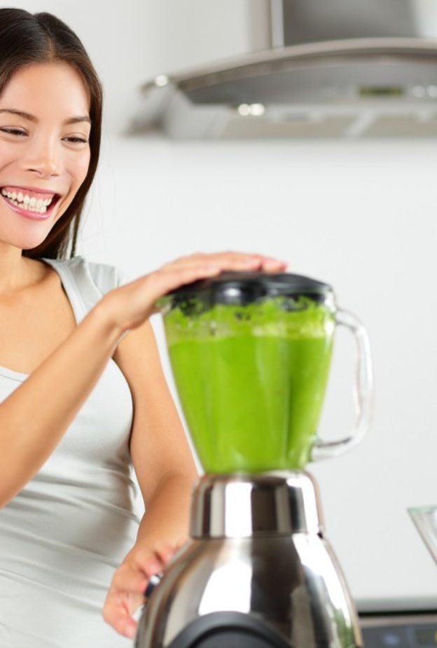 جربي هذه المشروبات سريعة التحضير في المنزل لحرق الدهون