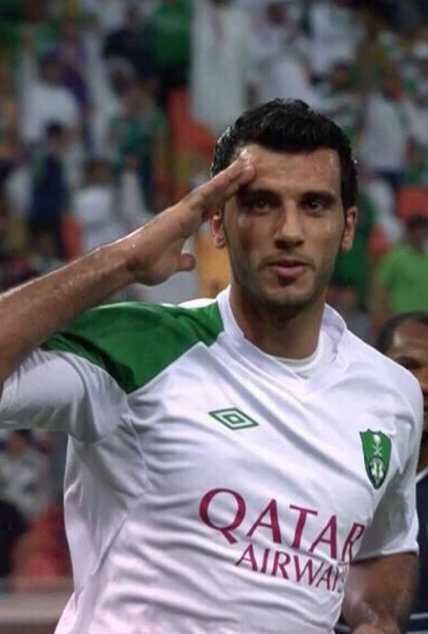 جماهير كرة القدم السعودية تطلق هاشتاغ السومة يحصل على الجنسية