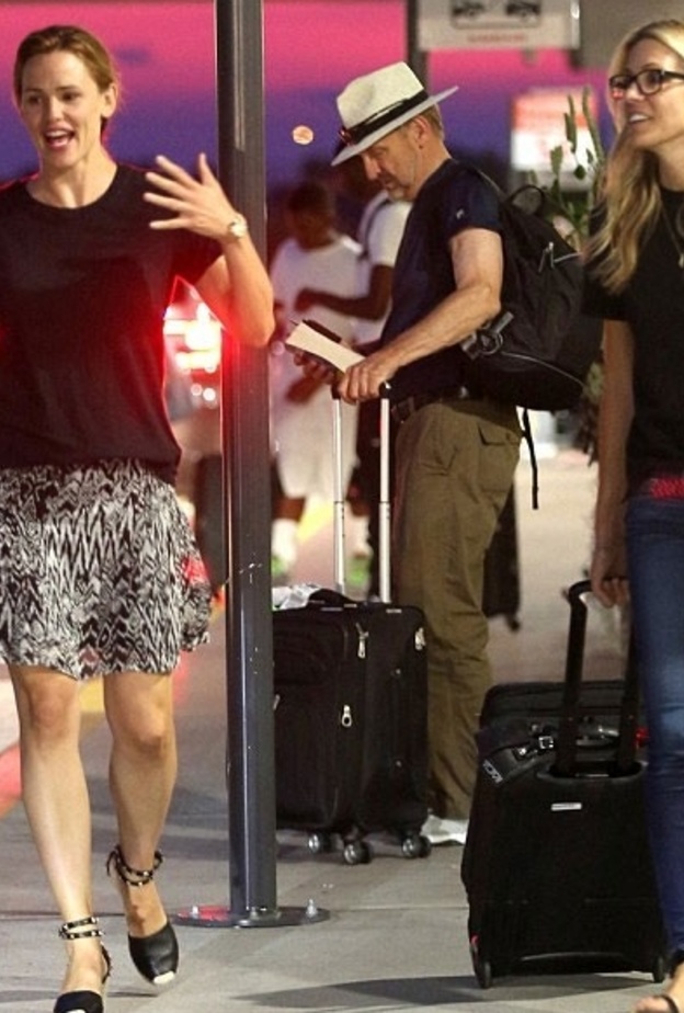 جينفر غاضبة