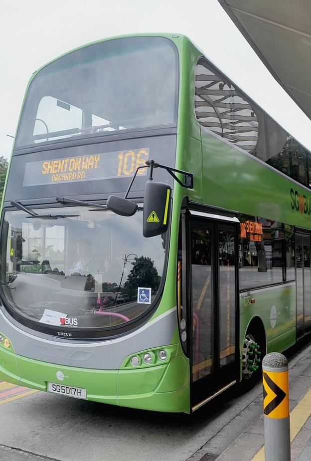 فرنسا تسير اول حافلة كهربائية كليا