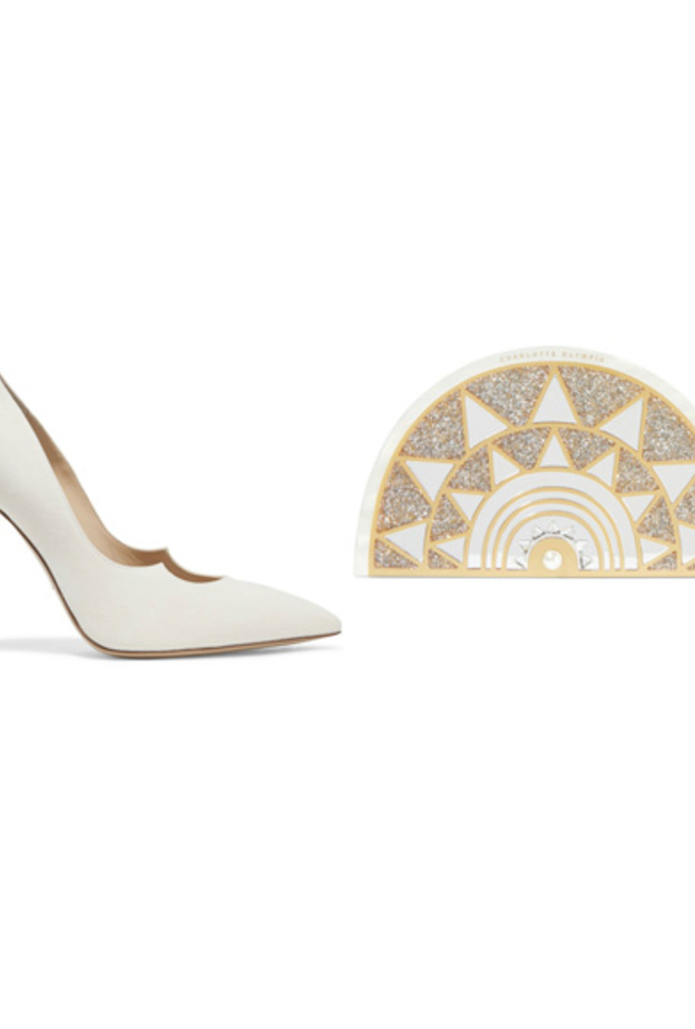 حذاء من بول اندرو وشنطة يد من شارلوت أوليمبيا