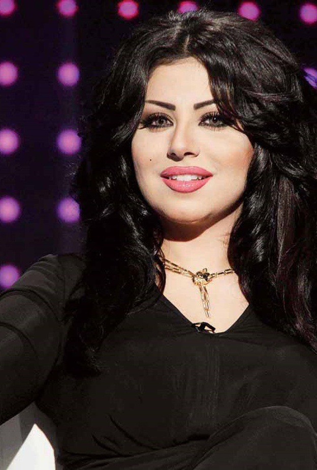 حليمة بولند