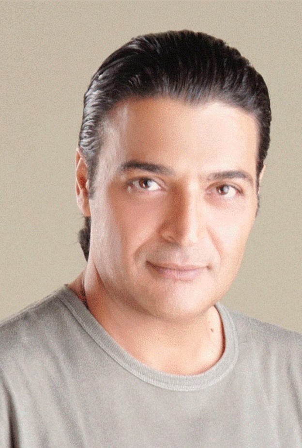 دعا لحملة لم يسبقه فيها حد من الفنانين من قبل