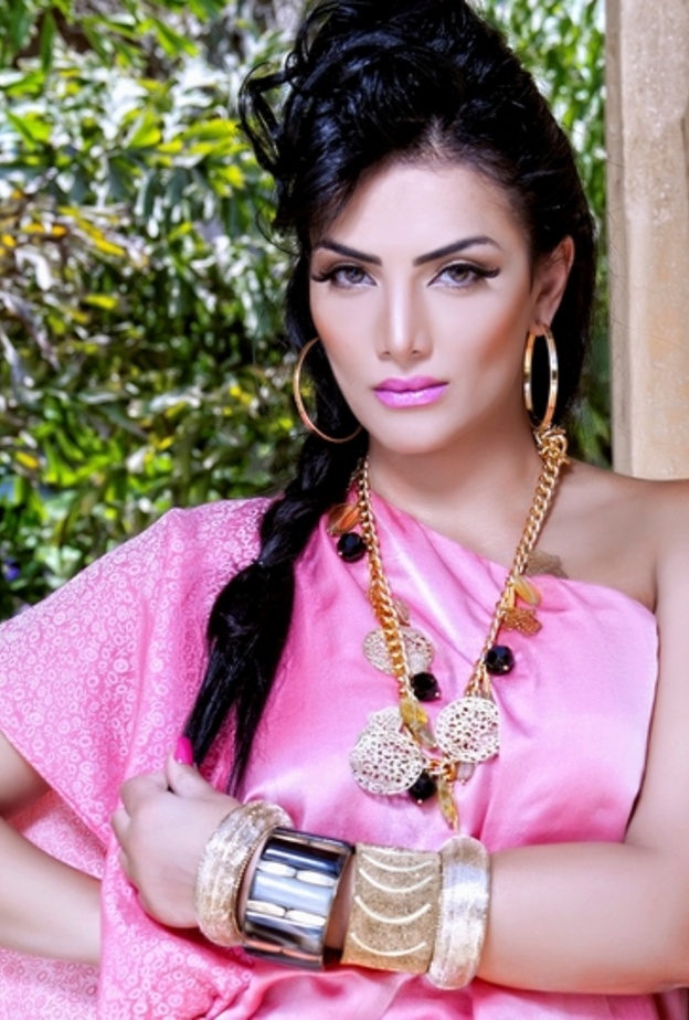 حورية فرغلي هل تعود ملكة جمال