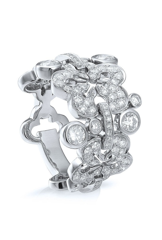 خاتم بودلز من الذهب الأبيض والماس