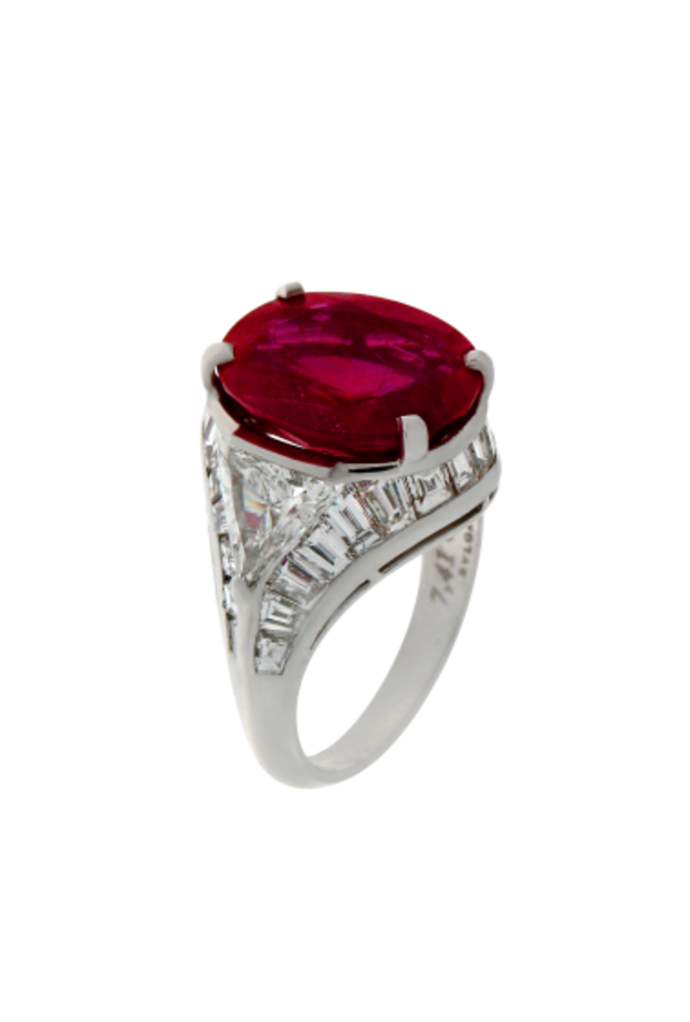 خاتم مرصع بالالماس و حجر الروبي الاحمر من بلغاري Bvlgari