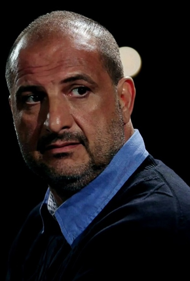 خالد الصاوي يطلب الدعاء لنادية لطفي