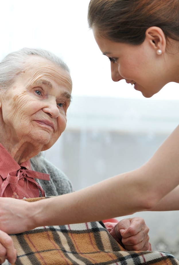 الأعمال التطوعية تزيد من القدرات الدماغية مع تقدم السن