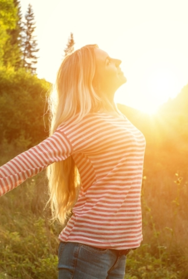  التعرض لأشعة الشمس يحمي من قصر النظر