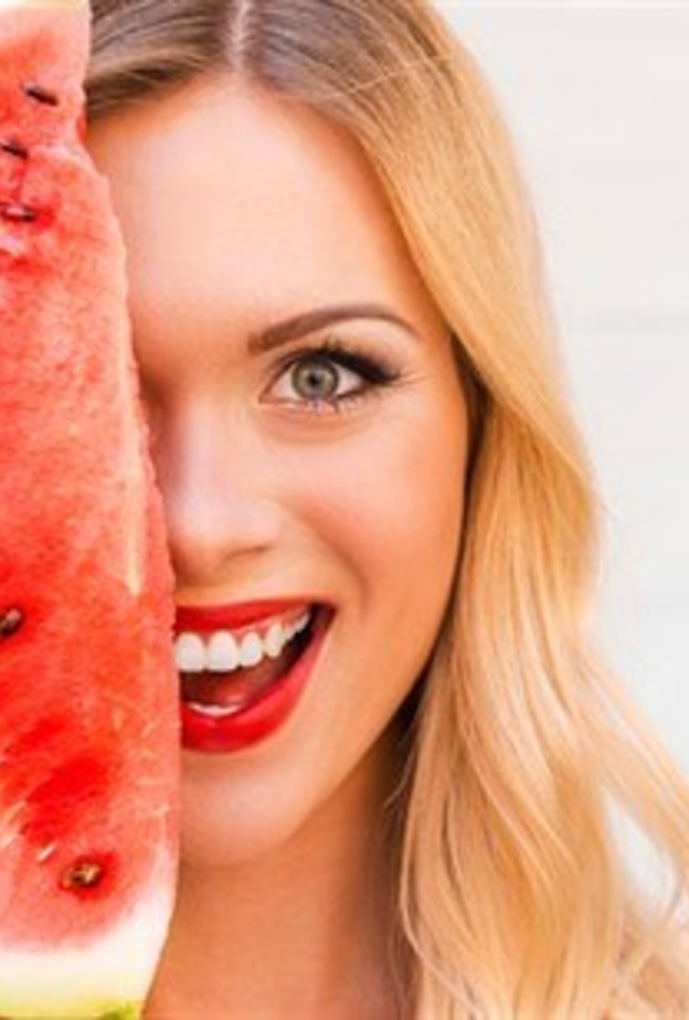 بذور البطيخ تحمي من شيخوخة البشرة