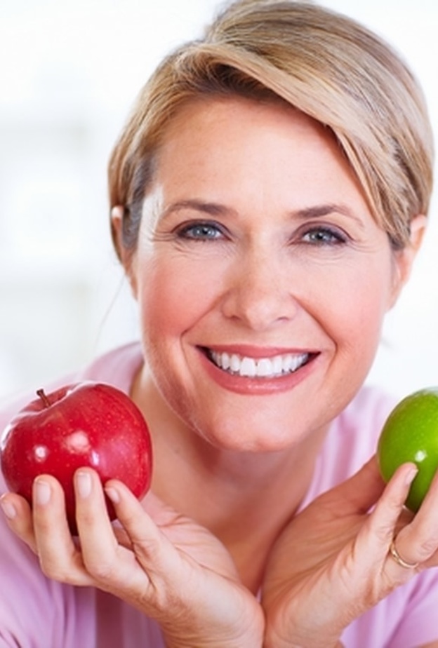 تناول الطعام الصحي مهم بعد سن الأربعين