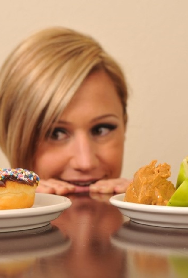 الملل وراء الرغبه في الاطعمه السكريه