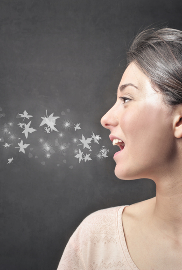 غسولات الفم مفيده في التقليل من رائحه الفم