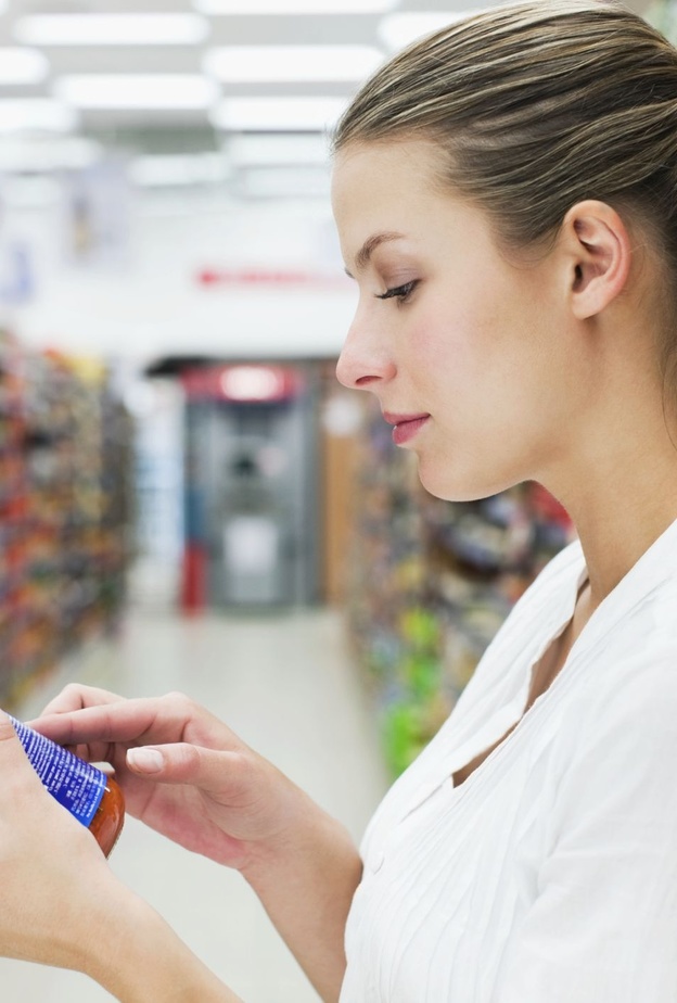 راقبي عدد السعرات الحرارية في الأطعمة التي تشترينها 