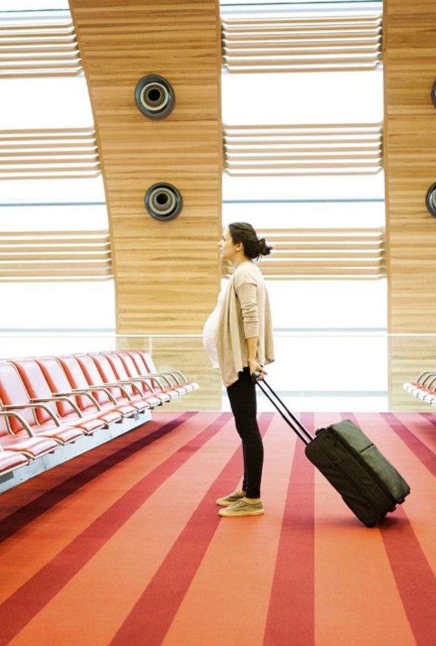 ركوب الطائرة للحامل آمن في هذه الحالات فقط 