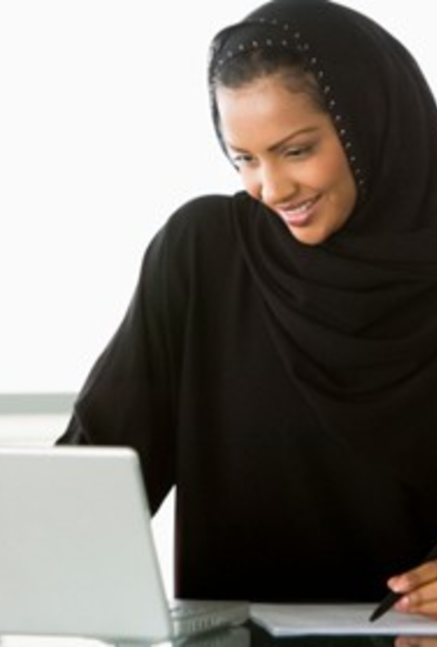 زيادة مشاركة السعوديات في سوق العمل