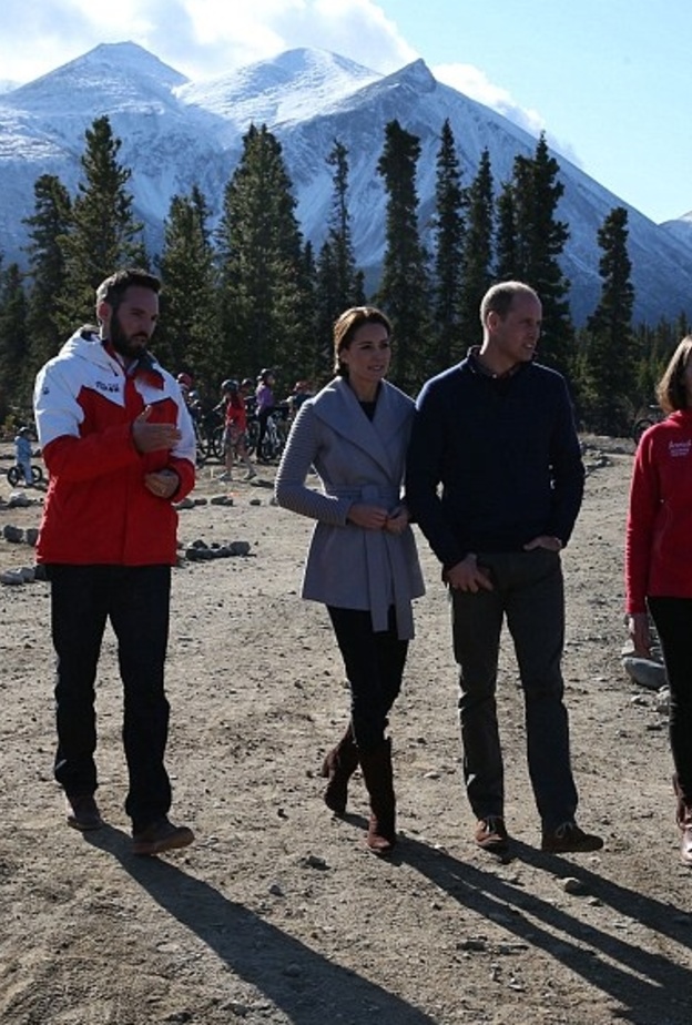 زيارات و مهام متعددة للامير وليام وزوجته في يوكون