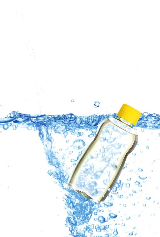 زيت الأطفال رائع لجمالك و بشرتك