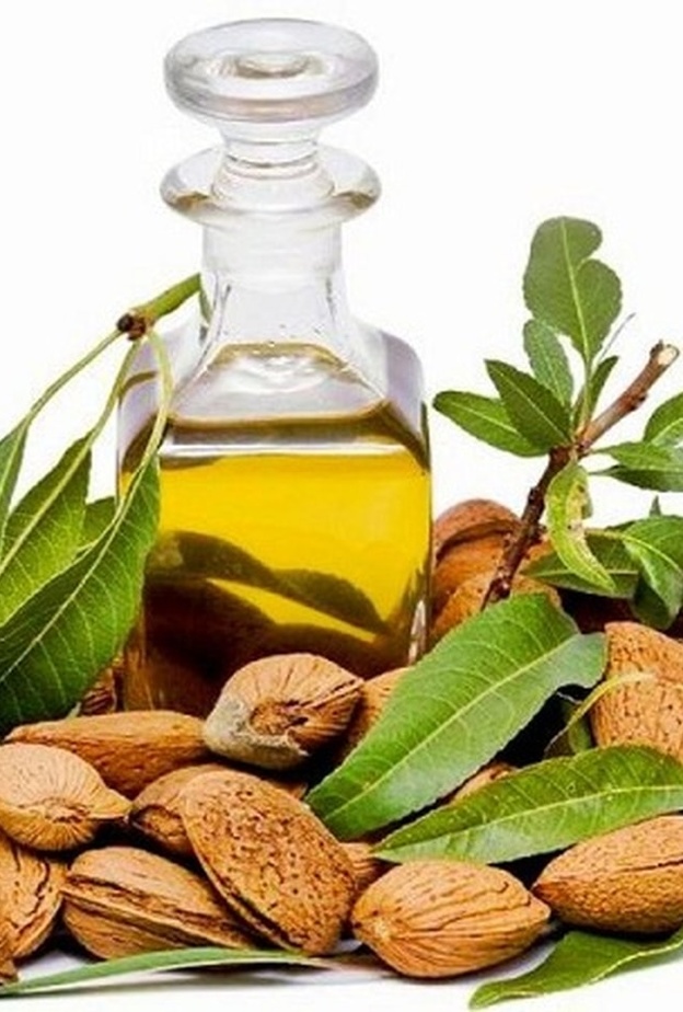 زيت اللوز - خلطات للبشرة الجافة
