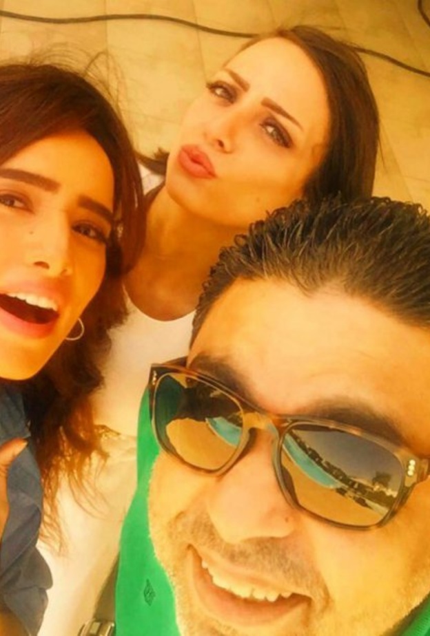 زينة تقلد هيفاء وهبي!