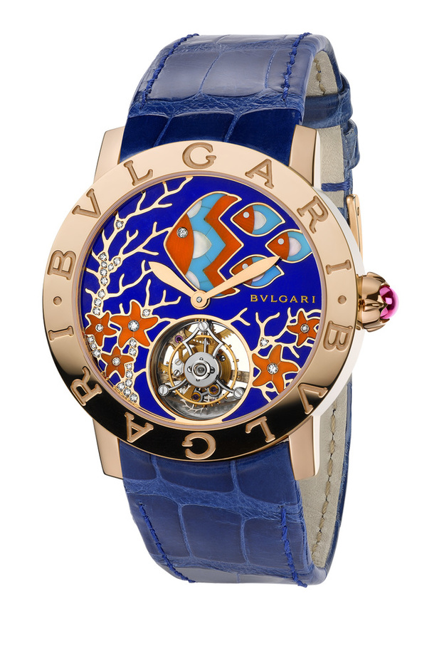 ساعة بولغاري من الذهب والماس