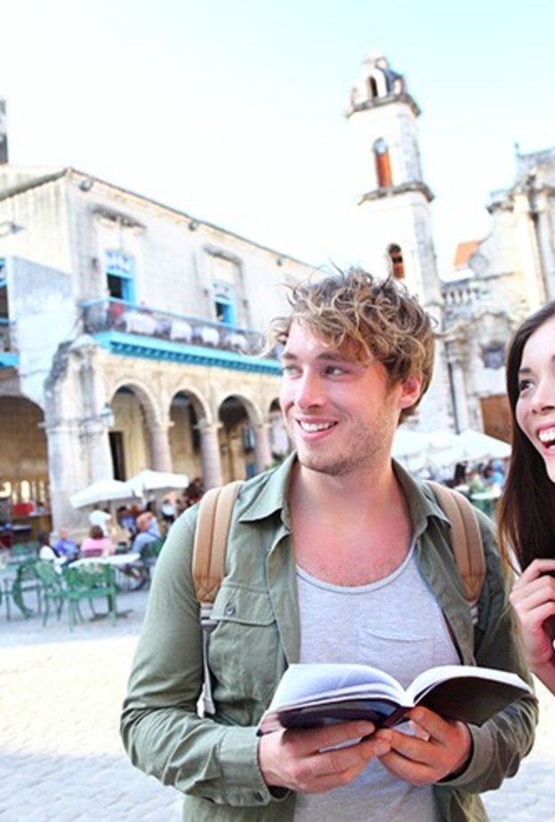 سافر بعقل وقلب مفتوحين