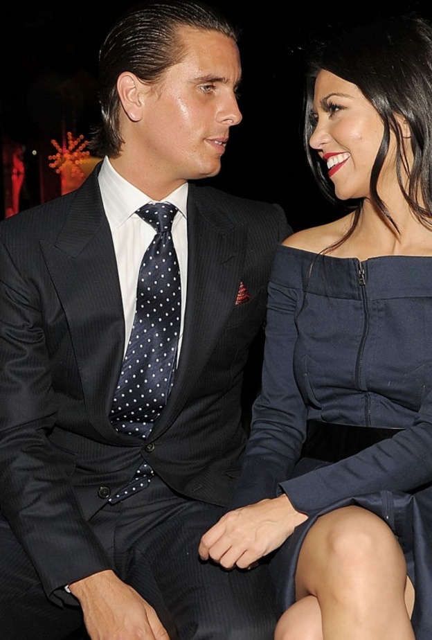 سكوت ديسيك وكورتيني بأول الارتباط