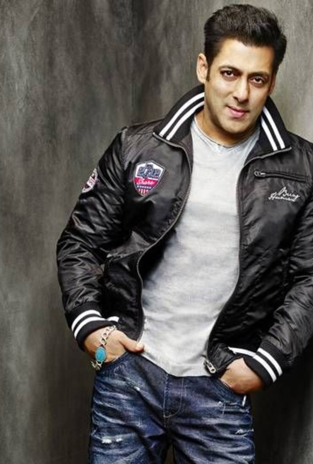 سلمان خان أيقونة الأناقة في بوليوود لا يرتاح في أزياءه!