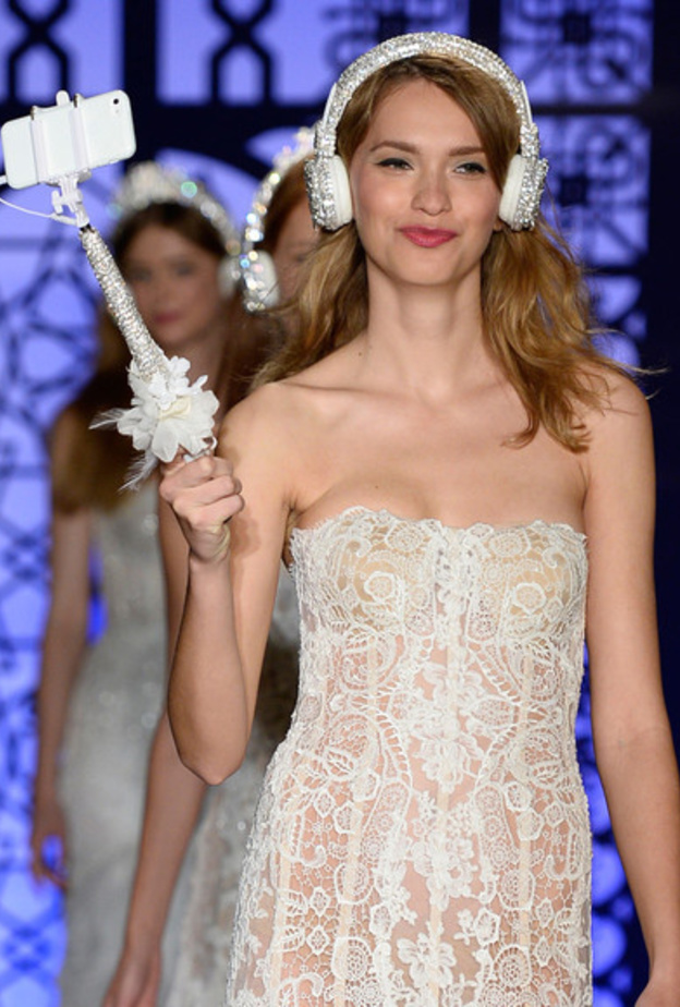  عصا سلفي لعروس جرئية