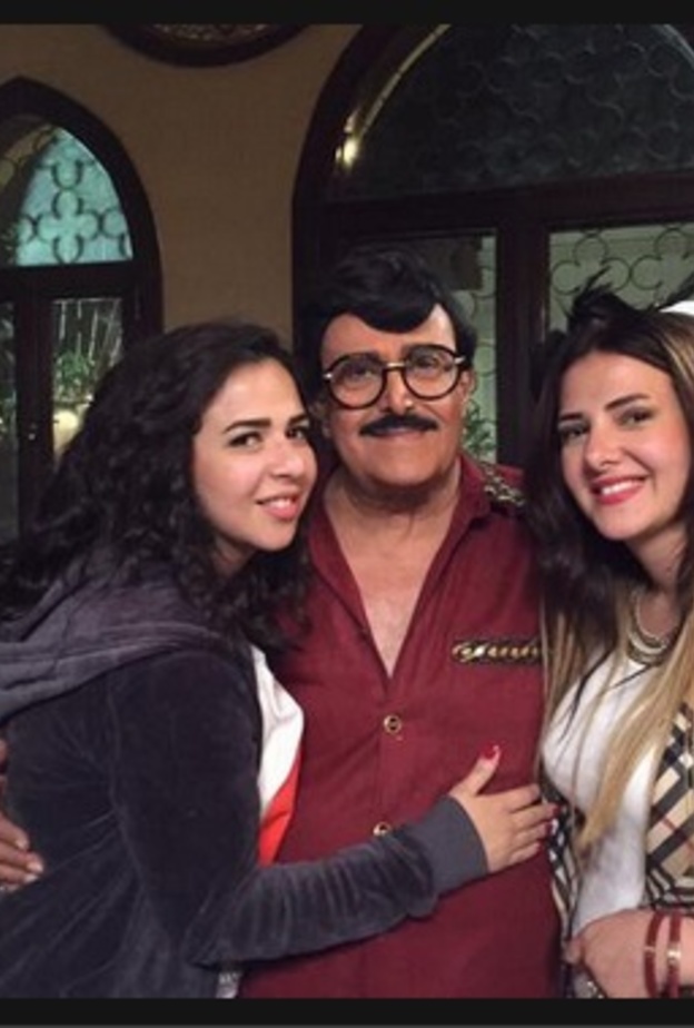 سمير غانم مع ابنتيه