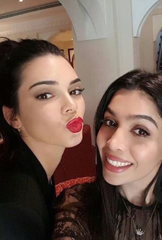 سميرة ألفت مع عارضة الأزياء كيندال جينر