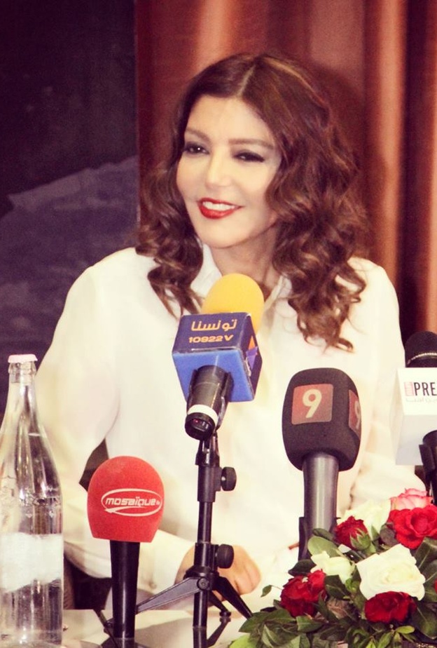 سميرة سعيد في مؤتمر صحفي لحفلها بمهرجان قرطاج