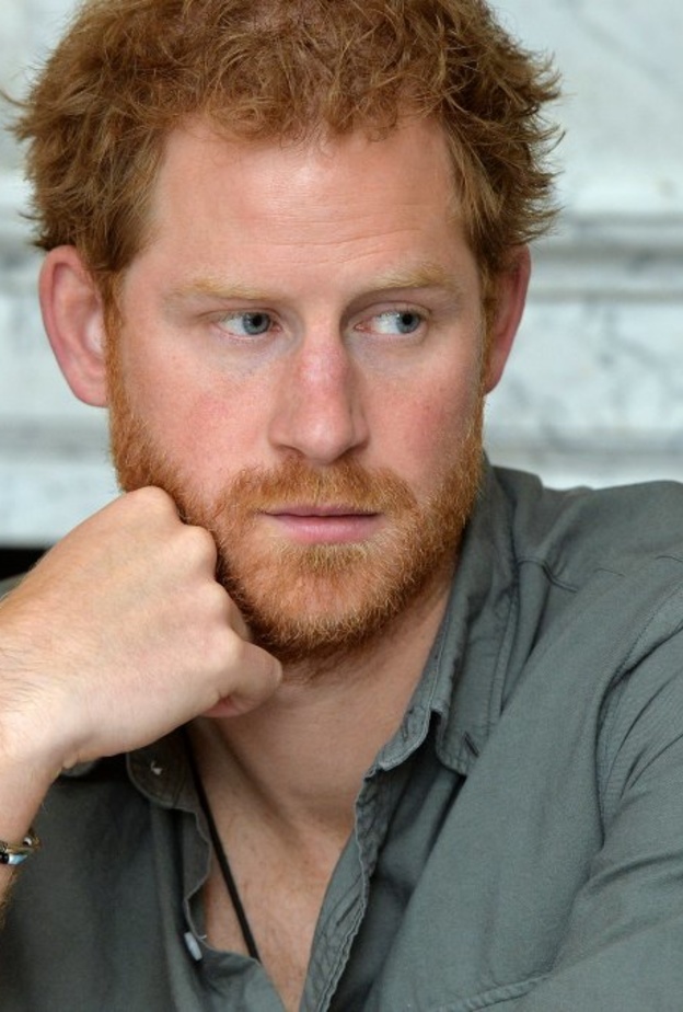 سوار الخرز يجدد اشاعة علاقة الأمير هاري بالنجمة ميجان ماركل