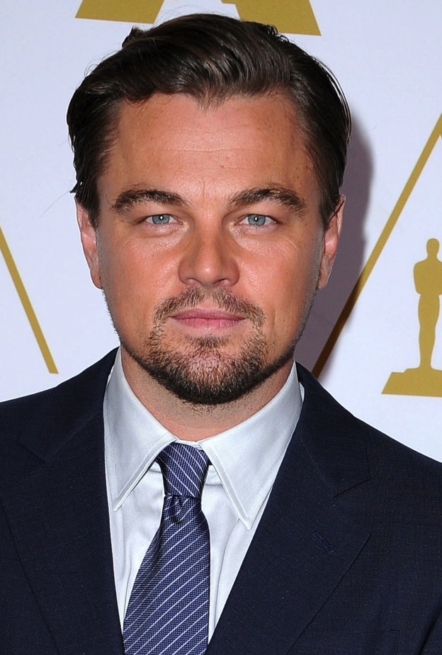 سيارات الاسعاف باشرت حادث ليوناردو دي كابريو Leonardo DiCaprio