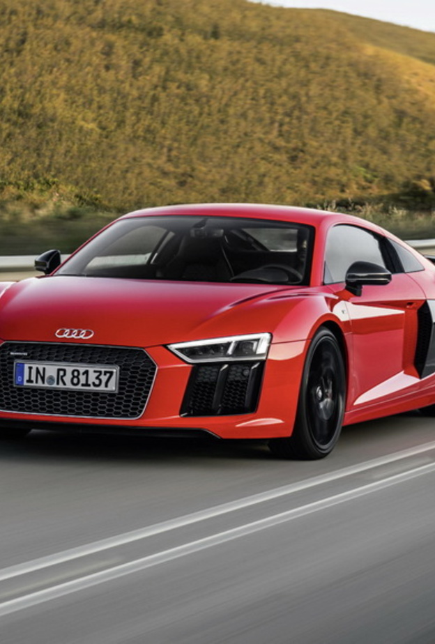 سيارة أودي R8