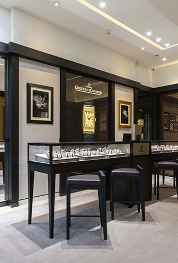 سيُتاح لذواقة الساعات التمتع باستكشاف الساعات من فئة المجوهرات الفاخرة بالإضافة إلى المجموعات الاستثنائية الأخرى